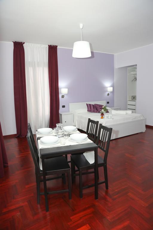 Napolitano Palace Margherita Di Savoia Bagian luar foto